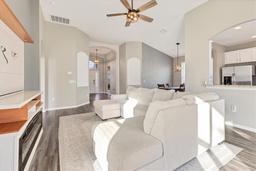 Picture of 12728 Avelar Creek Drive, Riverview, FL 33578