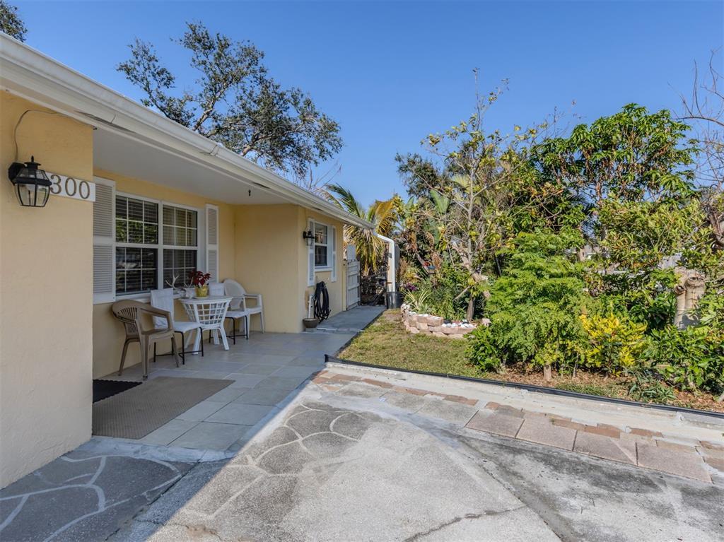 Picture of 1300 Indus Road, Venice, FL 34293
