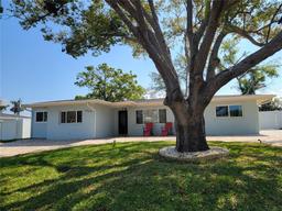 Picture of 2308 Victory Avenue, Largo, FL 33770