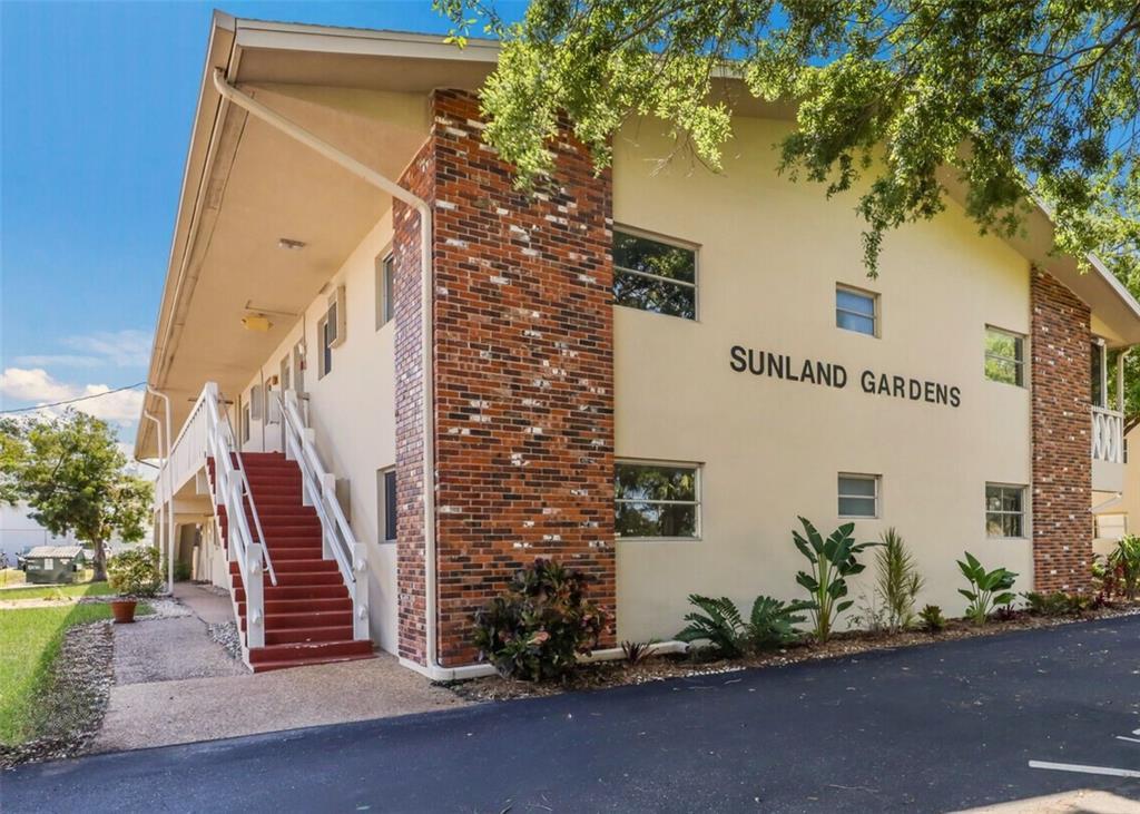 Picture of 3751 S School Avenue Unit 11, Sarasota, FL 34239