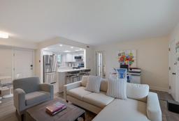 Picture of 3751 S School Avenue Unit 11, Sarasota, FL 34239
