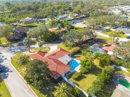 Picture of 2430 Roberta Lane, Clearwater, FL 33764