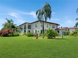 Picture of 10190 Imperial Point Drive W Unit 16, Largo, FL 33774