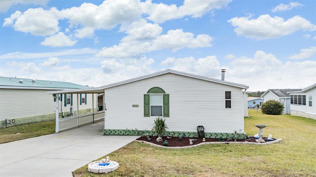 Picture of 37538 New Horizons Boulevard, Zephyrhills, FL 33541