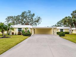 Picture of 5940 Driftwood Avenue Unit 15, Sarasota, FL 34231