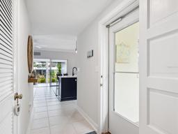 Picture of 5940 Driftwood Avenue Unit 15, Sarasota, FL 34231