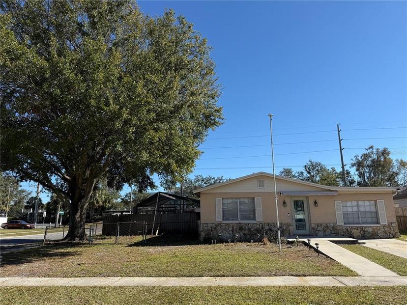 Picture of 4825 Sierra Madre Drive, Tampa FL 33634
