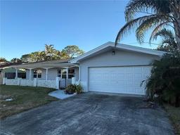 Picture of 330 90Th Avenue Ne, St Petersburg, FL 33702