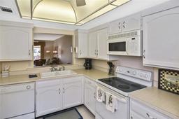 Picture of 365 Three Lakes Lane Unit G, Venice, FL 34285