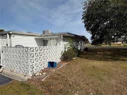Picture of 1002 N Pebble Beach Boulevard Unit 1002, Sun City Center, FL 33573