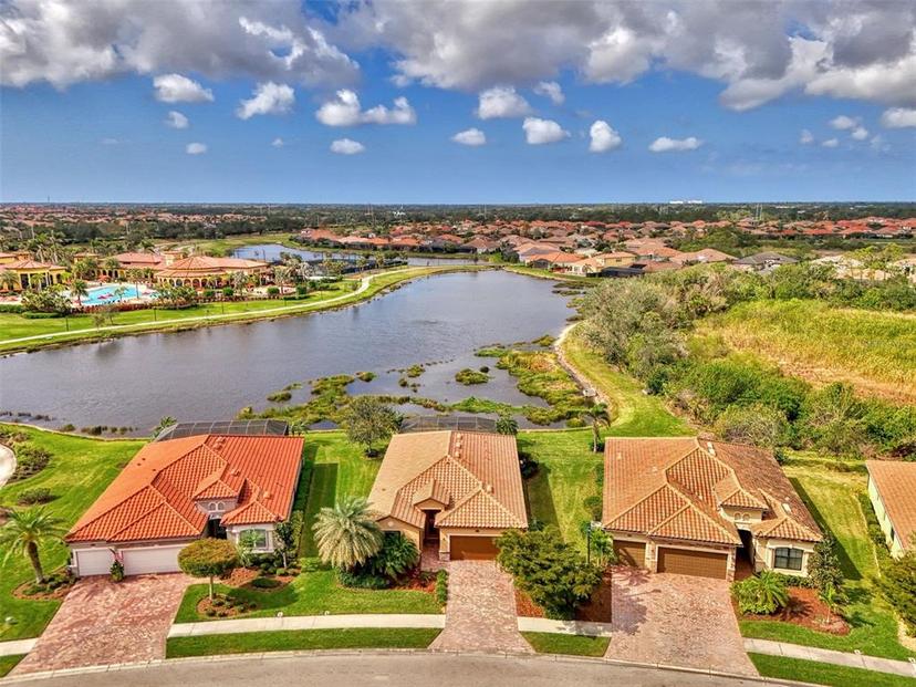 Picture of 20211 Granlago Drive, Venice FL 34293