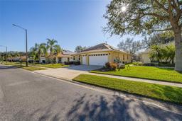 Picture of 26622 Bull Run, Leesburg, FL 34748