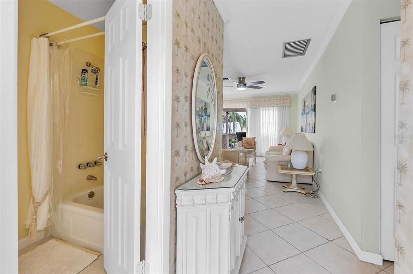 Picture of 6238 7Th Avenue W Unit 6238, Bradenton FL 34209