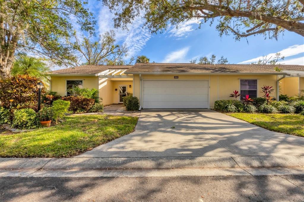 Picture of 4045 Oakhurst Drive Unit 3125, Sarasota, FL 34233