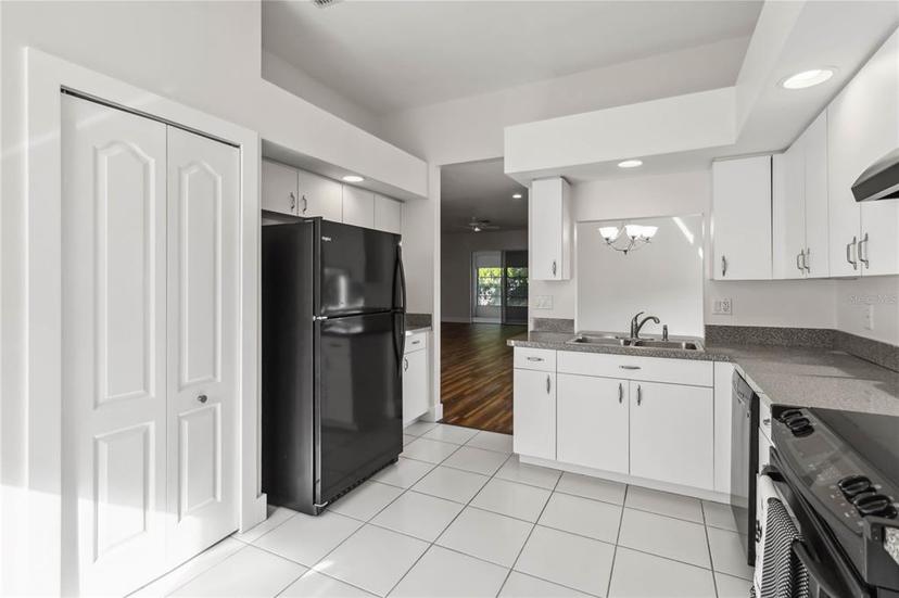 Picture of 4534 Fern Drive, Bradenton FL 34208