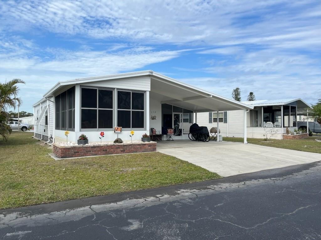 Picture of 119 S Fiji Circle, Englewood, FL 34223