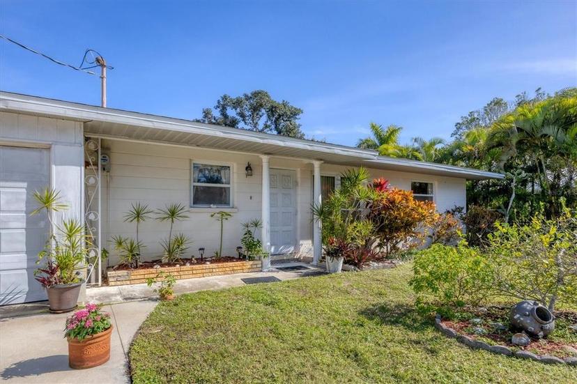 Picture of 107 Louella Lane, Nokomis FL 34275