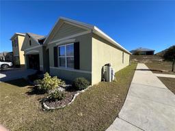 Picture of 120 Panda Way, Davenport, FL 33837