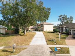 Picture of 1318 Lucky Pennie Way, Apopka, FL 32712
