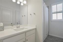 Picture of 11223 Spring Gate Trail, Bradenton, FL 34211
