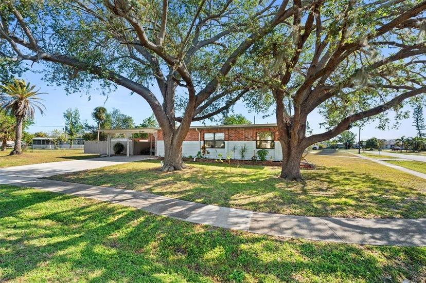 Picture of 2544 Warne Street, Port Charlotte FL 33952
