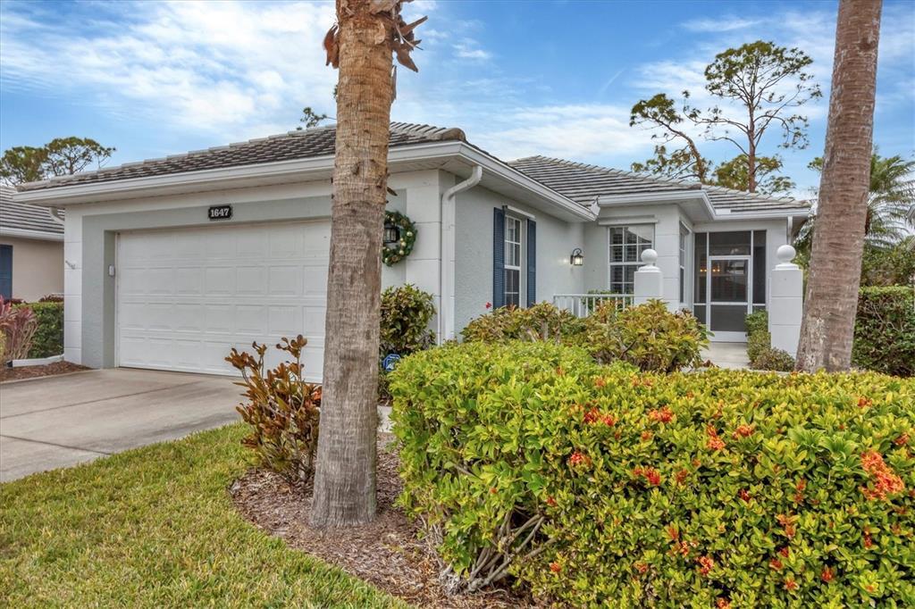 Picture of 1647 Lancashire Drive Unit 1647, Venice, FL 34293