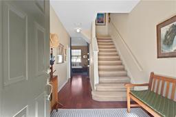 Picture of 2921 Bayshore Pointe Drive, Tampa, FL 33611