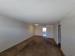 Picture of 4895 Bay Street Ne Unit 211, St Petersburg, FL 33703