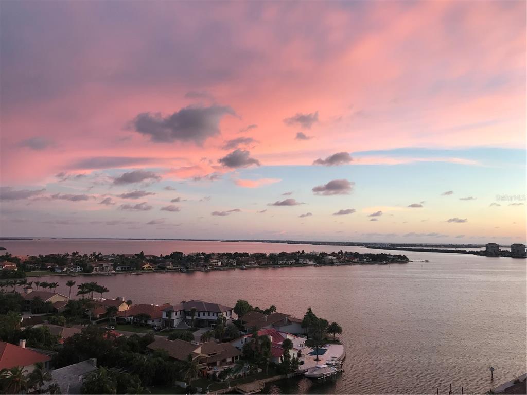 Picture of 4900 Brittany Drive S Unit 1512, St Petersburg, FL 33715