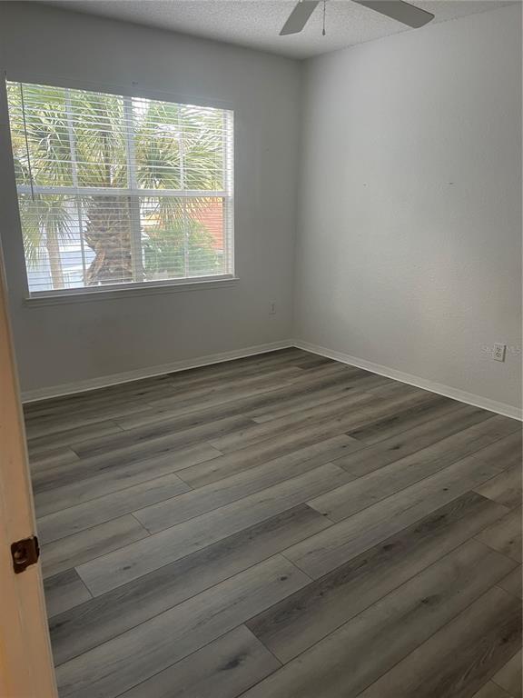 Picture of 18001 Richmond Place Drive Unit 125, Tampa FL 33647
