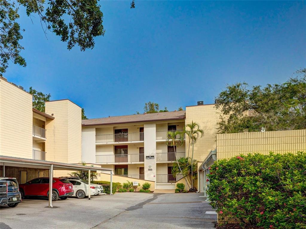 Picture of 2753 Orchid Oaks Drive Unit 104, Sarasota, FL 34239