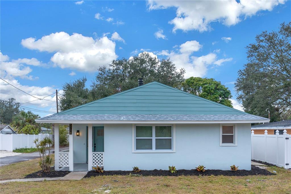 Picture of 5718 Magnolia Street N, St Petersburg, FL 33703