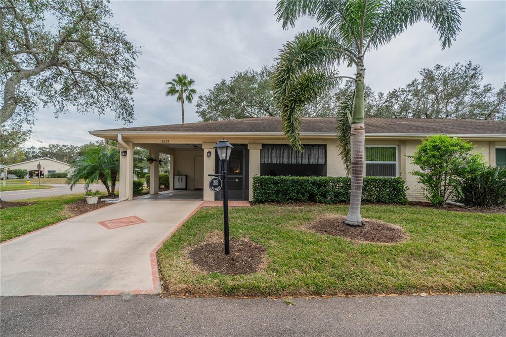 Picture of 2035 Hampstead Circle Unit 275, Sun City Center, FL 33573