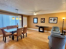 Picture of 4210 Ironwood Circle Unit 308J, Bradenton, FL 34209