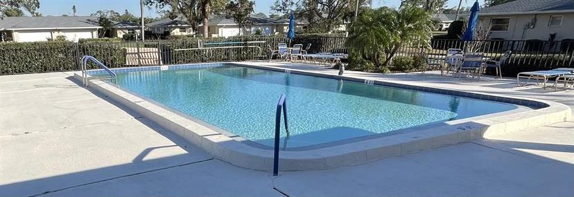 Picture of 7030 W Country Club Drive N Unit 128, Sarasota FL 34243