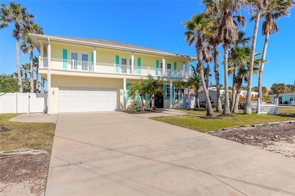 Picture of 708 Ocean Avenue, New Smyrna Beach, FL 32169