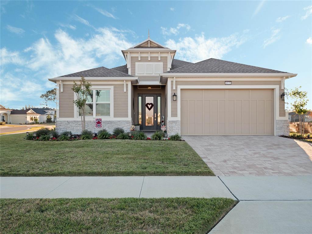 Picture of 8575 Hempstead Way, Mount Dora, FL 32757