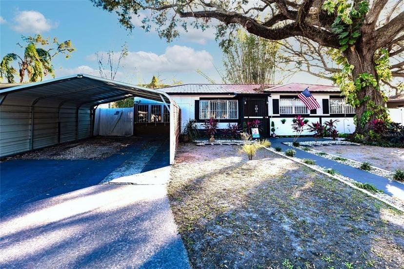Picture of 2005 E Crenshaw Street, Tampa FL 33610