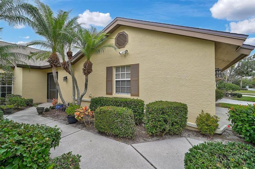 Picture of 7146 Lakeside Drive, Sarasota FL 34243