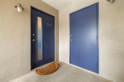 Picture of 3817 W Platt Street Unit 306, Tampa, FL 33609