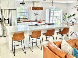 Picture of 6510 Bayou Grande Boulevard Ne, St Petersburg, FL 33702