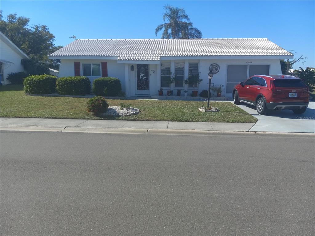 Picture of 1002 Oakleaf Boulevard, Bradenton, FL 34208