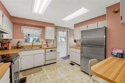 Picture of 2010 Brookside Drive, Mount Dora, FL 32757