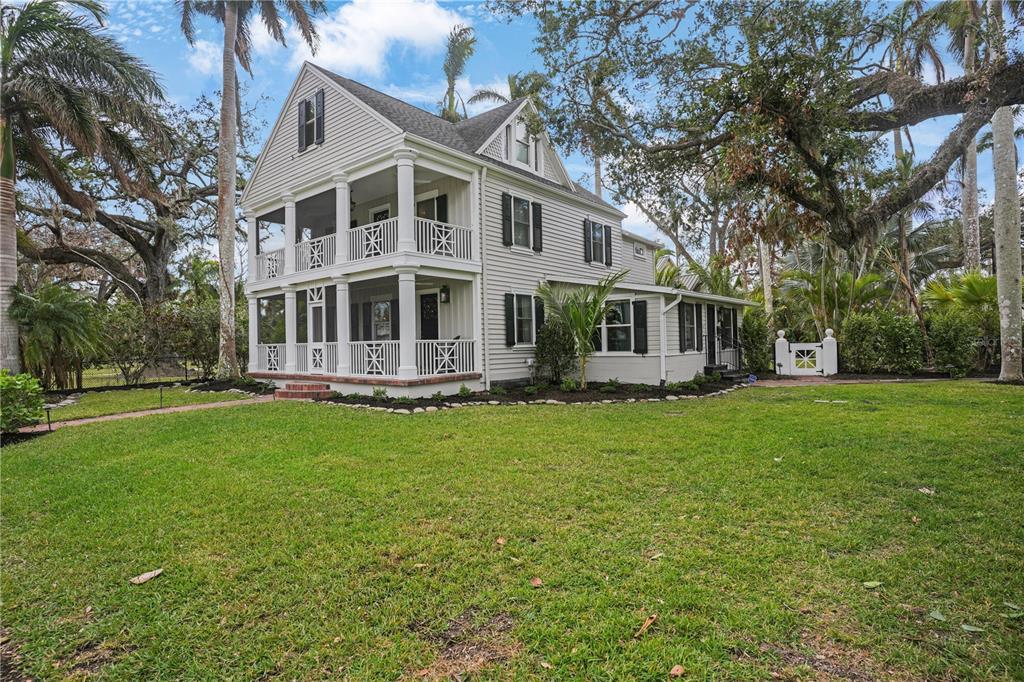 Picture of 320 29Th Street Nw, Bradenton, FL 34205