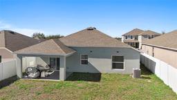 Picture of 417 Pinecrest Loop, Davenport, FL 33837