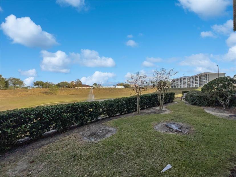Picture of 914 Charo Parkway Unit 112, Davenport FL 33897