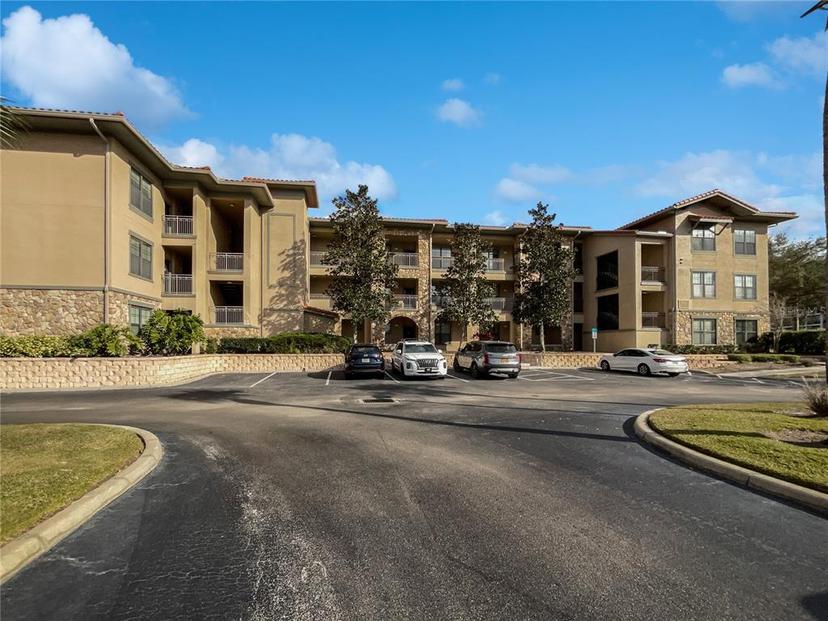 Picture of 914 Charo Parkway Unit 112, Davenport FL 33897