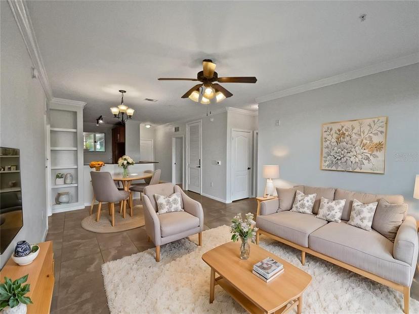 Picture of 914 Charo Parkway Unit 112, Davenport FL 33897