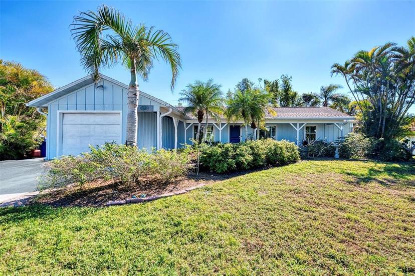 Picture of 1237 Schooner Lane, Venice FL 34285