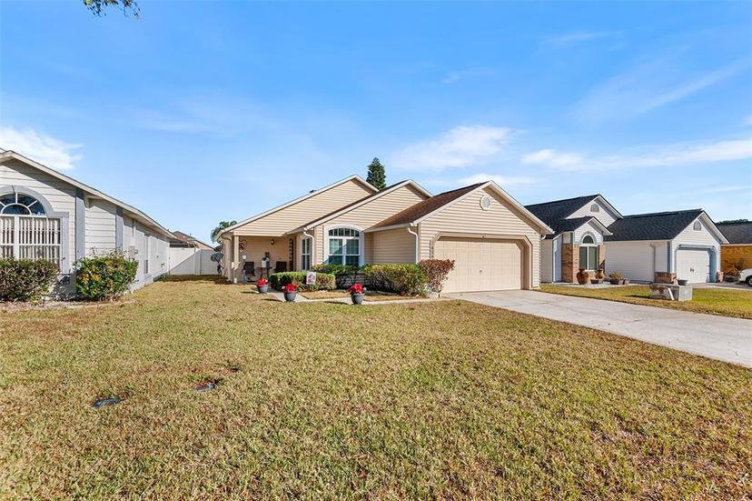 Picture of 426 Allison Avenue, Davenport FL 33897